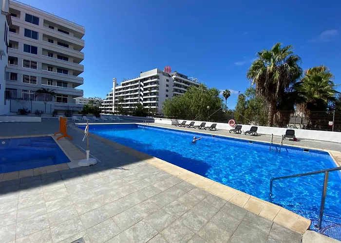 Cristianos Holidays Apartamento
