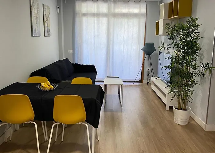 Cristianos Holidays * Playa de las Americas (Tenerife)